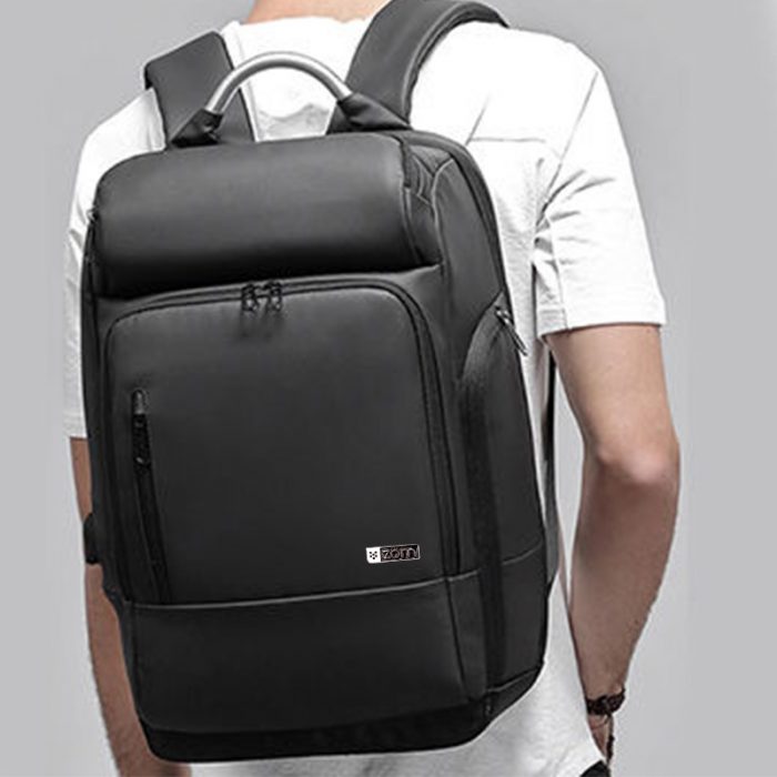 Mochila ZÖM ZB-810BK USB - Imagen 6